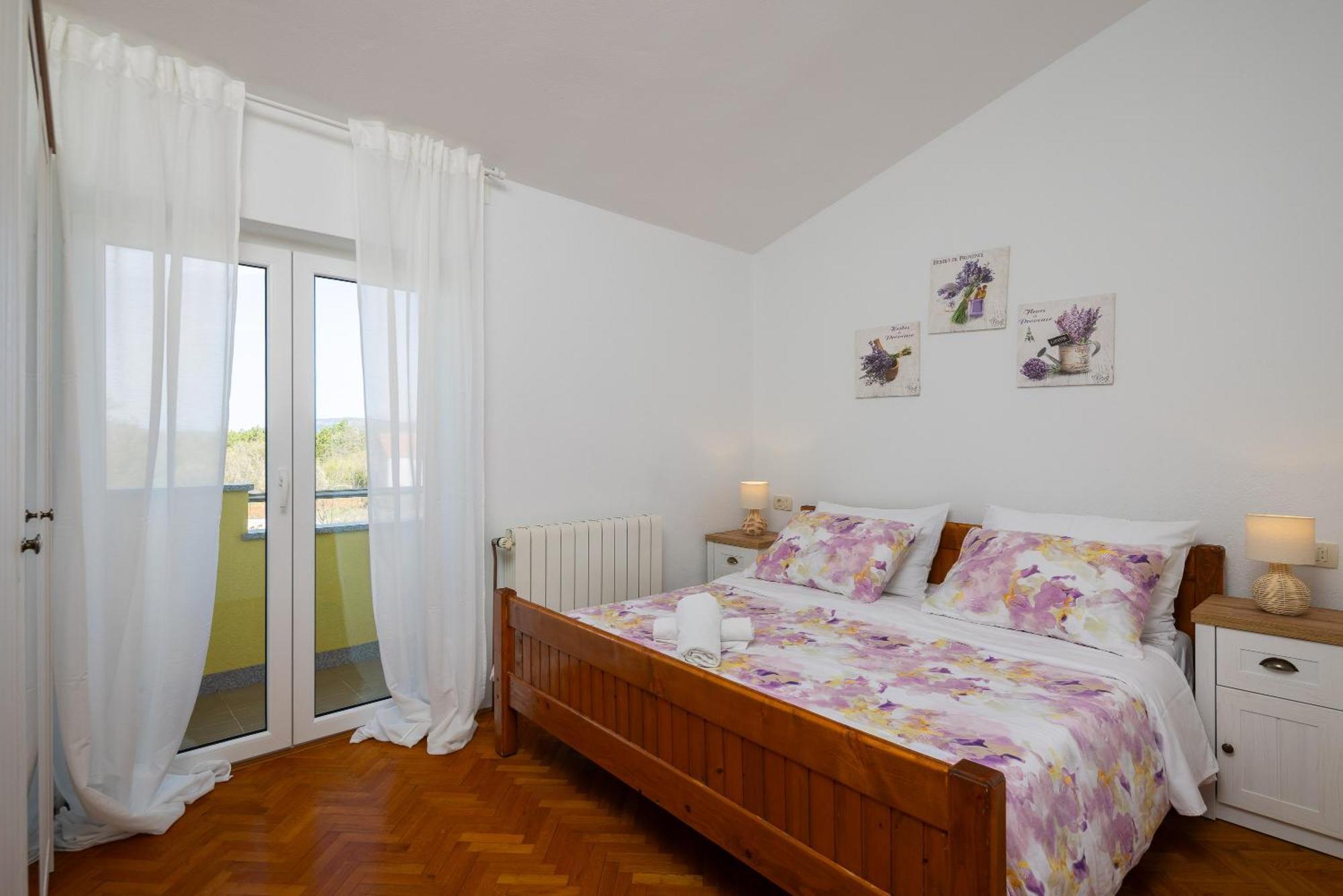 Holiday Residence Maja Katuni Dış mekan fotoğraf